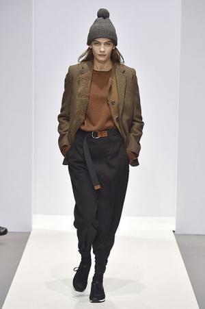 【ルック】マーガレット・ハウエル2017秋冬コレクション