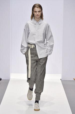 【ルック】マーガレット・ハウエル2017秋冬コレクション