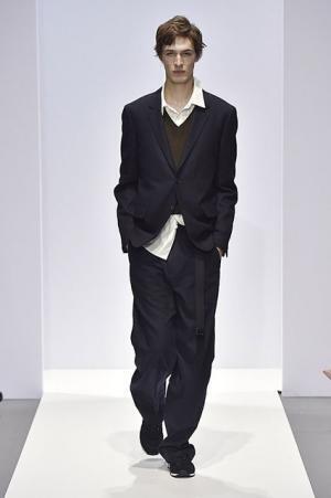 【ルック】マーガレット・ハウエル2017秋冬コレクション