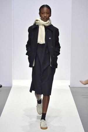 【ルック】マーガレット・ハウエル2017秋冬コレクション