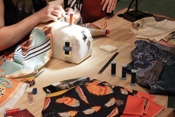 エルメスのアトリエが東京にやってきた！「エルメスの手しごと展」で目の当たりにする製品の“向こう側”【レポート】