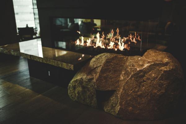 コンラッド東京の最上階エグゼクティブラウンジがリニューアル。大人気宿泊プラン「おこもりスイート」も復活