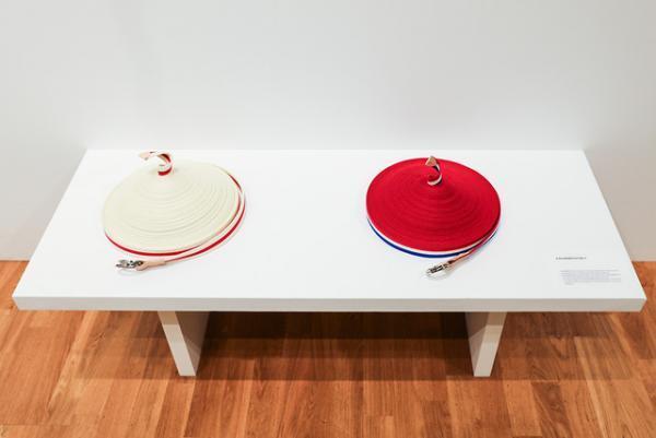 ビューティフルピープル、パリデビューで魅せた新・日本の定番【2017-18秋冬ウィメンズ】