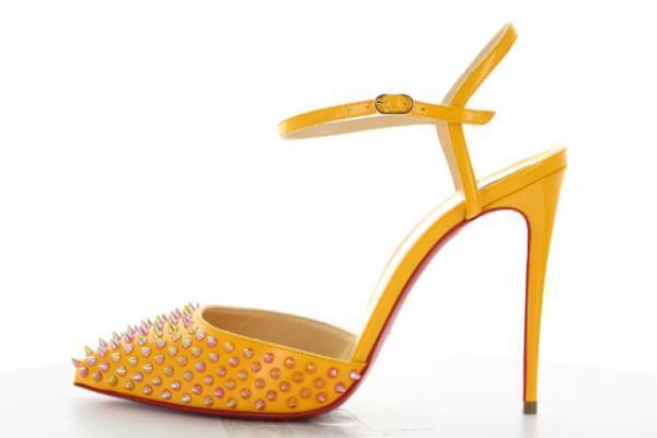 クリスチャン ルブタンが福岡にオープン。 メンズ、ウィメンズの人気モデル限定カラーも