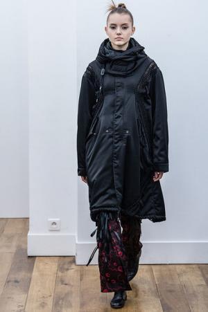 ノワール・ケイ ニノミヤ、赤と黒の新境地へ【2017-18秋冬ウィメンズ】