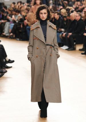 ニナ リッチ、マリー・ローランサンの絵画をパレットに紡ぐウエスタンスタイル【2017-18秋冬ウィメンズ】