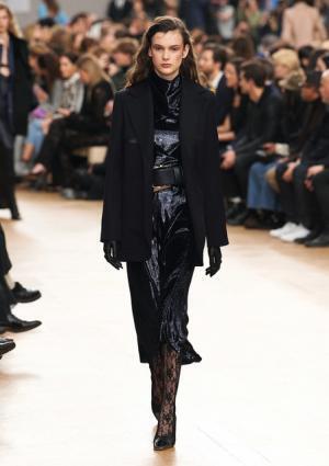 ニナ リッチ、マリー・ローランサンの絵画をパレットに紡ぐウエスタンスタイル【2017-18秋冬ウィメンズ】