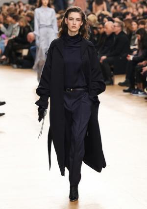 ニナ リッチ、マリー・ローランサンの絵画をパレットに紡ぐウエスタンスタイル【2017-18秋冬ウィメンズ】