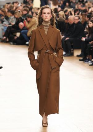 ニナ リッチ、マリー・ローランサンの絵画をパレットに紡ぐウエスタンスタイル【2017-18秋冬ウィメンズ】