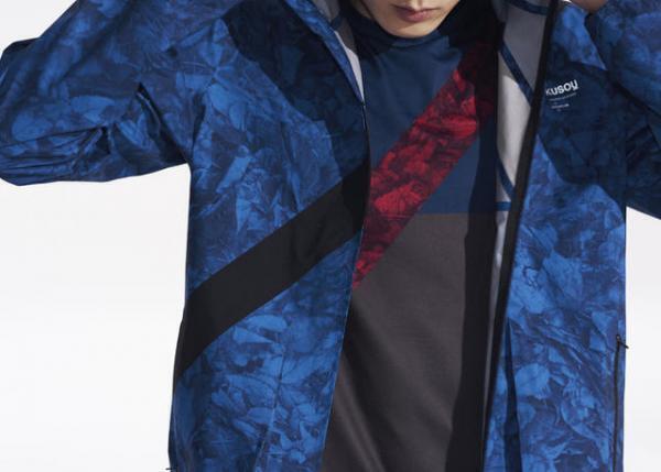 ナイキラボ最新の「GYAKUSOU」コレクション。伝統的配色と遊び心が調和した昇華転写パターン