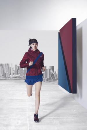 ナイキラボ最新の「GYAKUSOU」コレクション。伝統的配色と遊び心が調和した昇華転写パターン