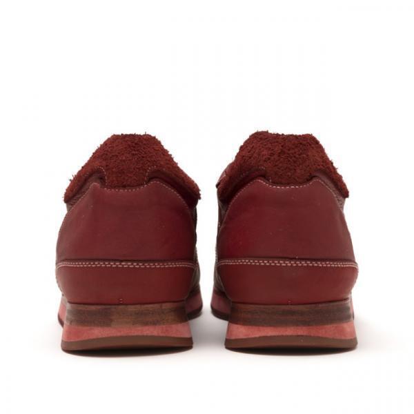 DSMGでエンダースキーマの歴代オマージュラインをレッドとネイビーに染めた新作発売