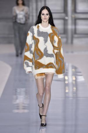 クレア・ワイト・ケラーによる最後のクロエ【2017-18秋冬ウィメンズ】