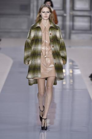 クレア・ワイト・ケラーによる最後のクロエ【2017-18秋冬ウィメンズ】