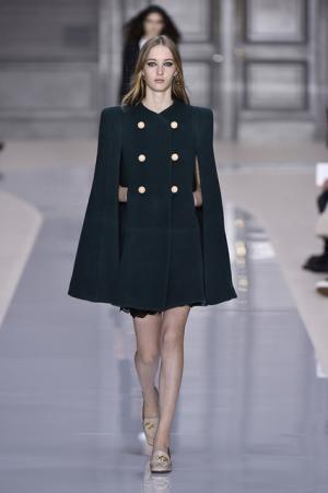 クレア・ワイト・ケラーによる最後のクロエ【2017-18秋冬ウィメンズ】