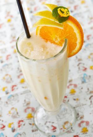 帝国ホテル 東京で料理長スヌーピーがお出迎え！チャーリー・ブラウンをイメージした「PEANUTS のティータイム」