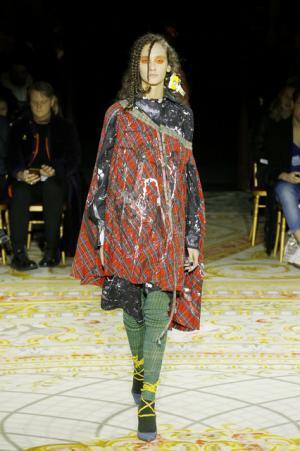 ヴィヴィアンもモデルとなった、アンドレアス・クロンターラー フォー ヴィヴィアン・ウエストウッドのショー【2017-18秋冬コレクション】