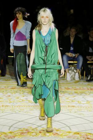 ヴィヴィアンもモデルとなった、アンドレアス・クロンターラー フォー ヴィヴィアン・ウエストウッドのショー【2017-18秋冬コレクション】