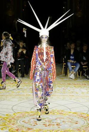 ヴィヴィアンもモデルとなった、アンドレアス・クロンターラー フォー ヴィヴィアン・ウエストウッドのショー【2017-18秋冬コレクション】