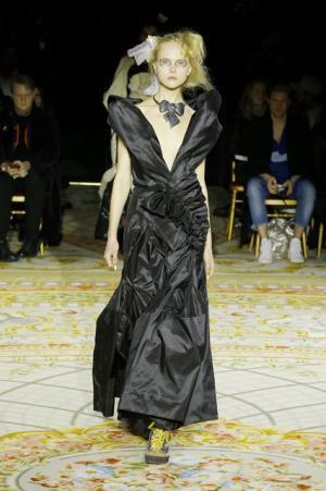 ヴィヴィアンもモデルとなった、アンドレアス・クロンターラー フォー ヴィヴィアン・ウエストウッドのショー【2017-18秋冬コレクション】