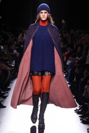 エルメス、画家キルヒナーの色彩に色づくメゾンのヘリテージ【2017-18秋冬ウィメンズ】