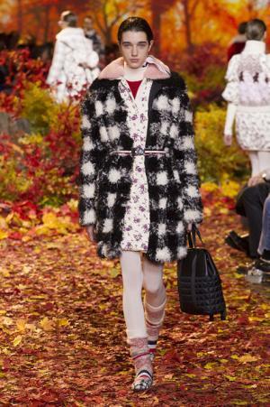 【ルック】モンクレール ガム・ルージュ2017-18秋冬コレクション