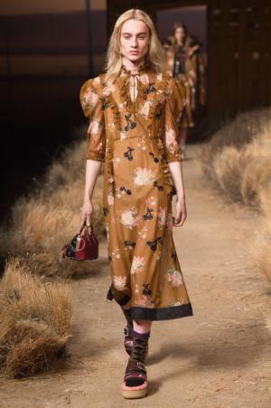 コーチ、メルティングポットのNYのユーモアや遊び心を添えて【2017年秋コレクション】