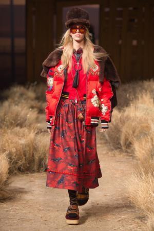 コーチ、メルティングポットのNYのユーモアや遊び心を添えて【2017年秋コレクション】