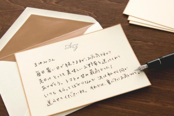 パスザバトンで羽車のオリジナルステーショナリーを紹介する「人と人をつなぐ紙」
