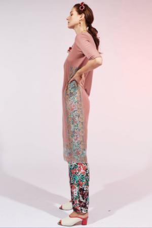 シアタープロダクツが新宿伊勢丹でポップアップ。「旅に持ち歩きたいエレガンスとリラックス、そして花束」