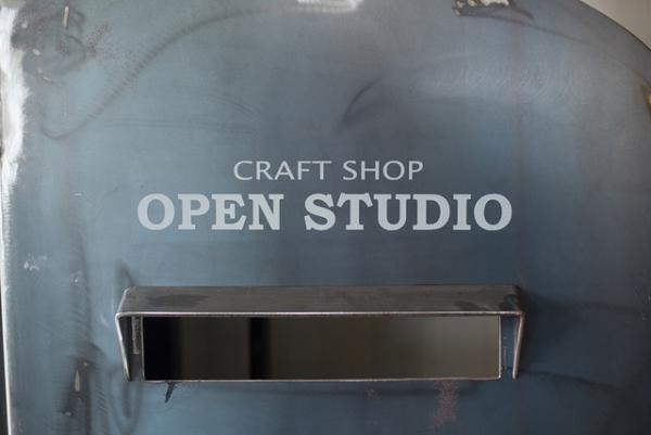 今まで見たことのないユニークな箒をつくる熊本のクラフトショップ「OPEN STUDIO」【九州のクリエイターたち：02】