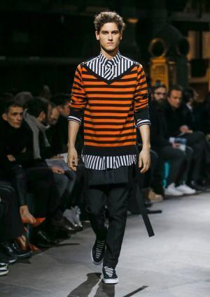 ジバンシィ バイ リカルド ティッシ、アメリカ西部の記憶から紡ぐ遊び心【2017-18秋冬メンズ】