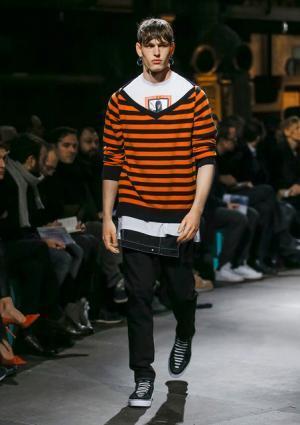 ジバンシィ バイ リカルド ティッシ、アメリカ西部の記憶から紡ぐ遊び心【2017-18秋冬メンズ】