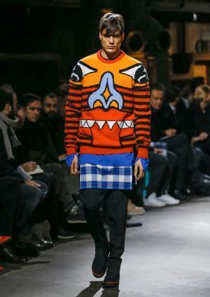 ジバンシィ バイ リカルド ティッシ、アメリカ西部の記憶から紡ぐ遊び心【2017-18秋冬メンズ】