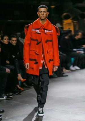 ジバンシィ バイ リカルド ティッシ、アメリカ西部の記憶から紡ぐ遊び心【2017-18秋冬メンズ】