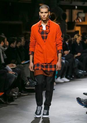 ジバンシィ バイ リカルド ティッシ、アメリカ西部の記憶から紡ぐ遊び心【2017-18秋冬メンズ】