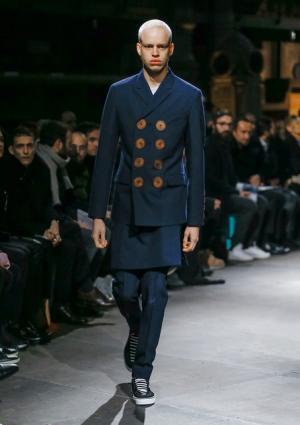 ジバンシィ バイ リカルド ティッシ、アメリカ西部の記憶から紡ぐ遊び心【2017-18秋冬メンズ】