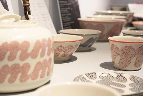 海を見渡す波佐見焼の器ショップ・ヘイアンドホー【福岡の旅】