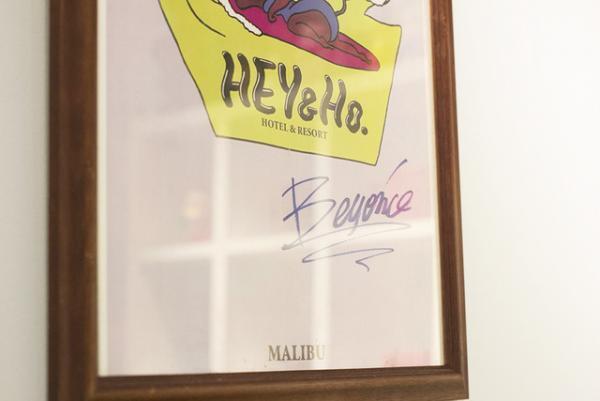 海を見渡す波佐見焼の器ショップ・ヘイアンドホー【福岡の旅】