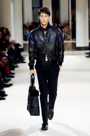 エルメス、服一着は一つのオブジェである【2017-18秋冬メンズ】