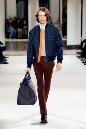 エルメス、服一着は一つのオブジェである【2017-18秋冬メンズ】