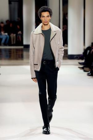 エルメス、服一着は一つのオブジェである【2017-18秋冬メンズ】
