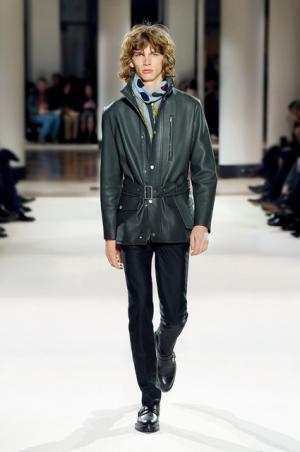 エルメス、服一着は一つのオブジェである【2017-18秋冬メンズ】