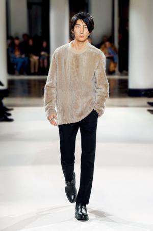 エルメス、服一着は一つのオブジェである【2017-18秋冬メンズ】