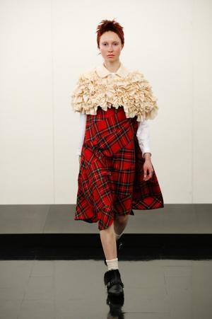 【ルック】トリコ・コム デ ギャルソン2017-18秋冬コレクション