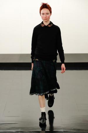 【ルック】トリコ・コム デ ギャルソン2017-18秋冬コレクション