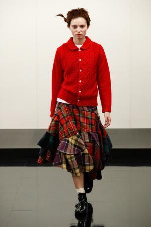 【ルック】トリコ・コム デ ギャルソン2017-18秋冬コレクション