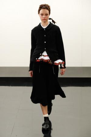 【ルック】トリコ・コム デ ギャルソン2017-18秋冬コレクション