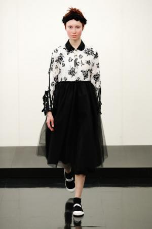 【ルック】トリコ・コム デ ギャルソン2017-18秋冬コレクション