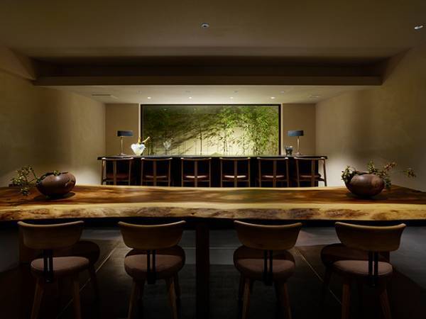 新しい京旅行のスタイルを提案する「ホテル ザ セレスティン京都祇園」が誕生。「八坂圓堂」の朝食ビュッフェも